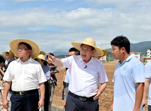 无人 种地就是一种新质生产力 无人农场服务乡村振兴 现场会召开